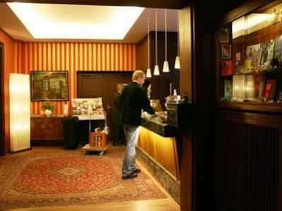 Stadt-Gut-Hotel Bogota Βερολίνο Εξωτερικό φωτογραφία